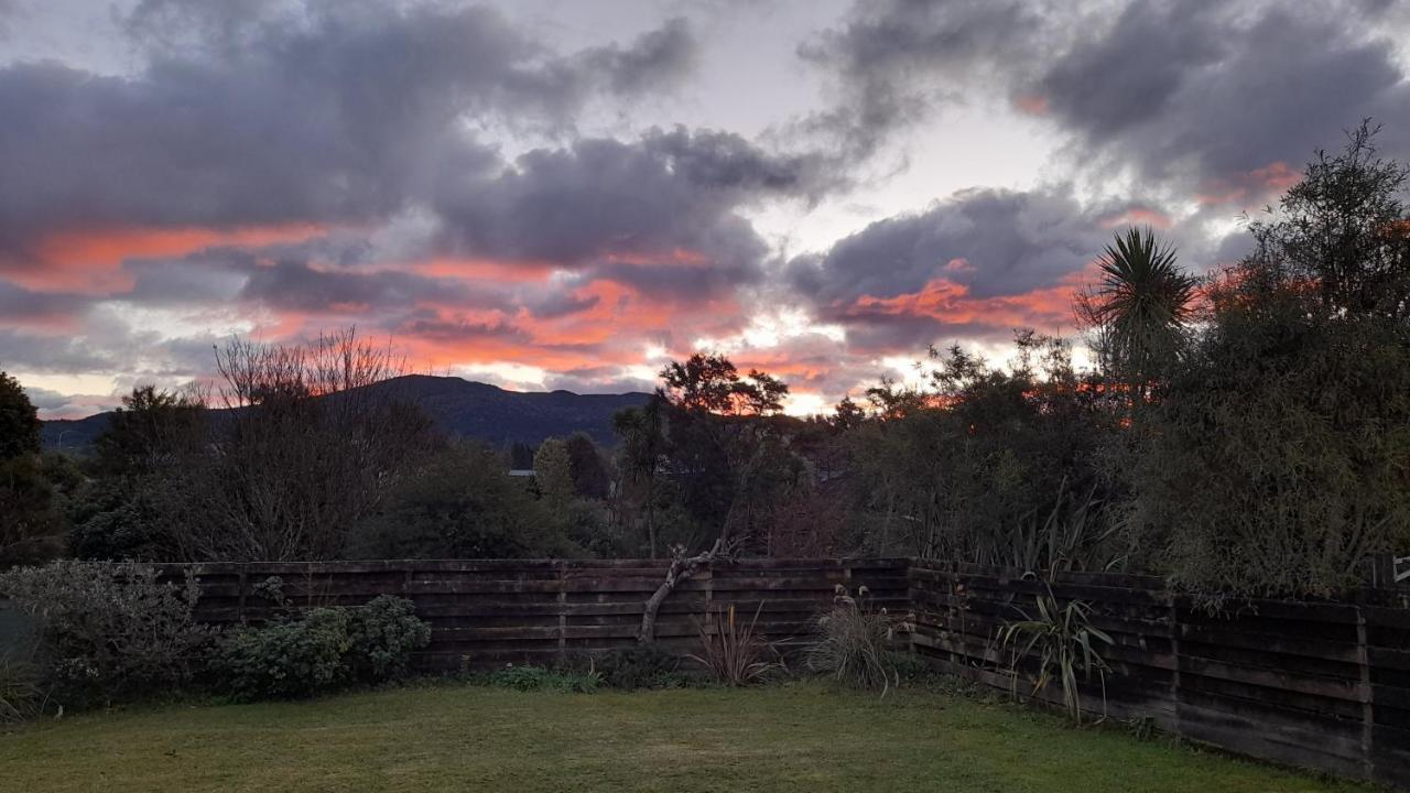 Pihanga Vista Cottage Turangi Esterno foto
